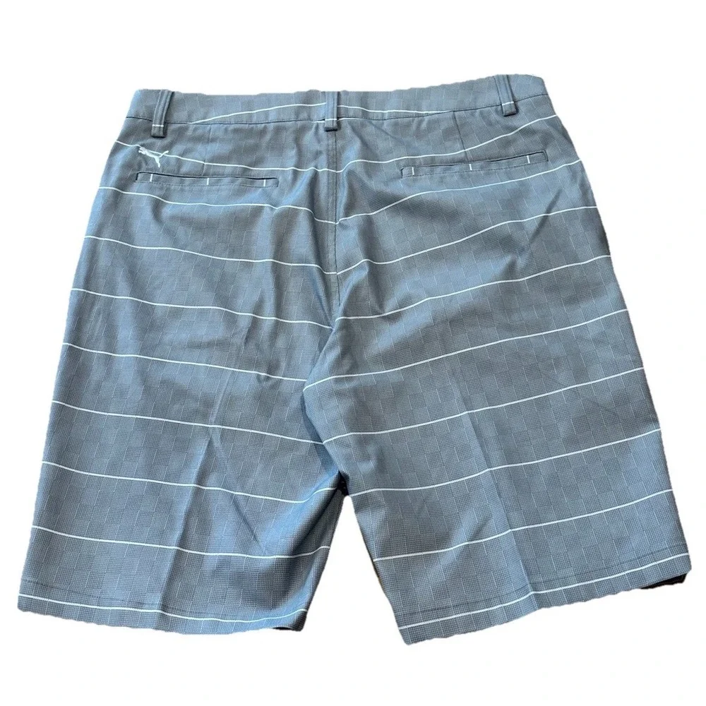 Puma  Mens 34 Golf‎ Shorts Gray Stripe DryCELL Performance Stretch 572327